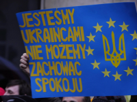 Transparent z jednej z manifestacji w Polsce. Fot. Dariusz Brzosko.