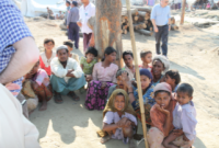 Wysiedleni muzułmanie Rohingya. Fot. Foreign and Commonwealth Office. Źródło: Wikipedia.
